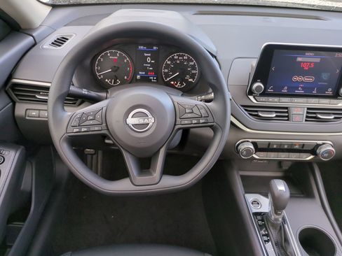 New 2025 Nissan Altima 2.5 S image 16