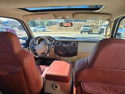 Used 2008 Ford F350 Lariat 4dr Crew Cab 4WD LB DRW image 28