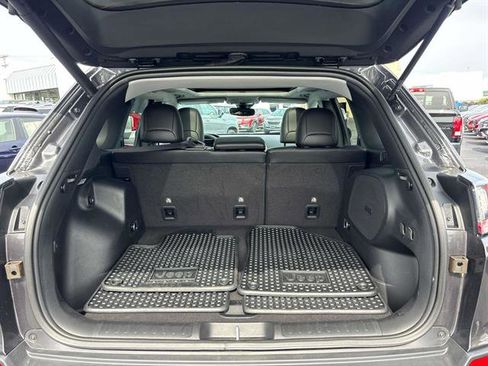 Certified 2022 Jeep Cherokee Trailhawk w/ Sun, Sound & Nav Group image 15