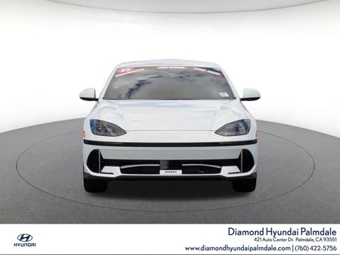 Certified 2025 Hyundai Ioniq 6 SE RWD image 2