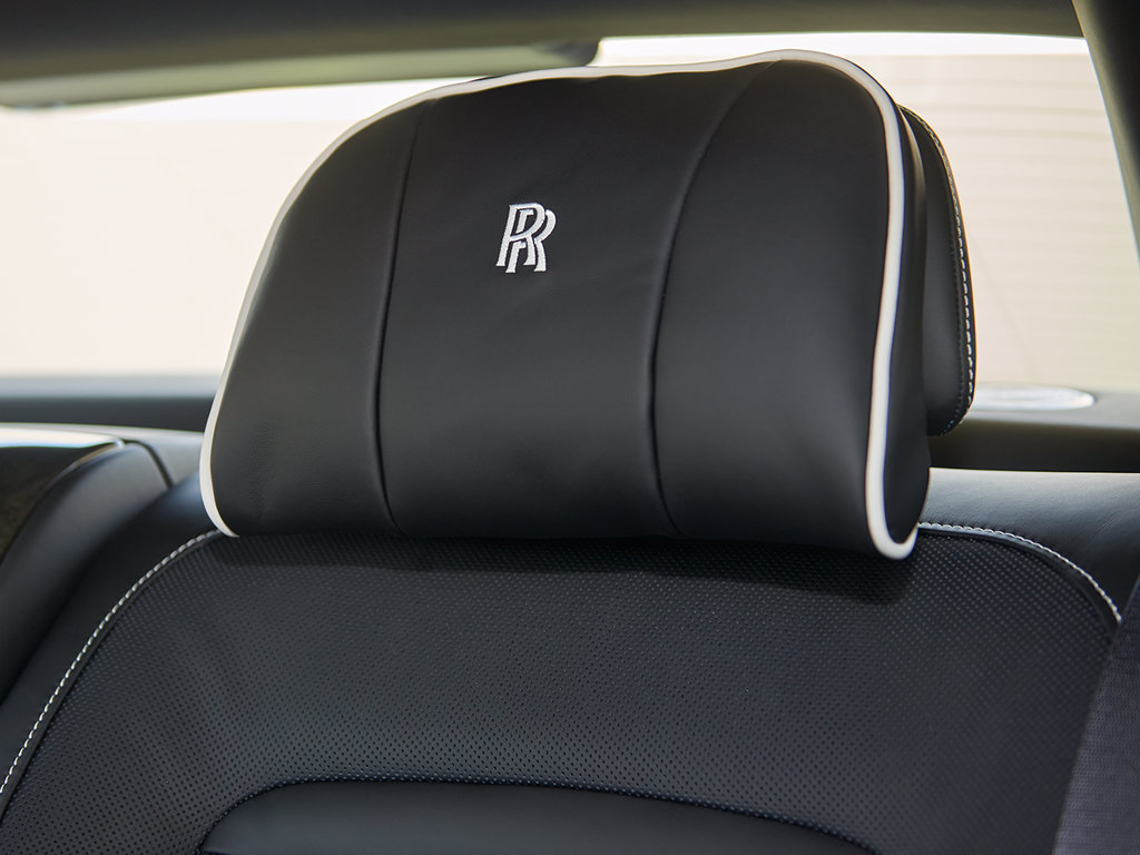 Used 2026 Rolls-Royce Ghost Extended Wheelbase AWD/4WD image 20