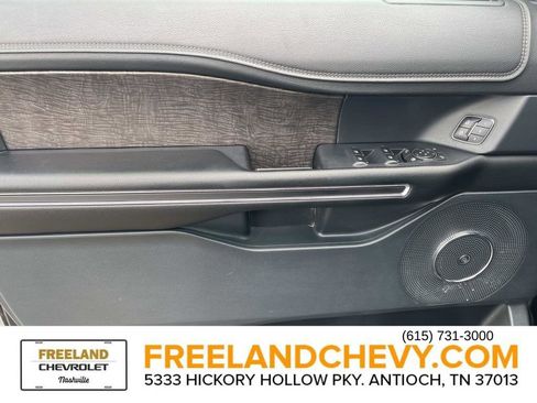 Used 2018 Ford Expedition Limited AWD/4WD image 31