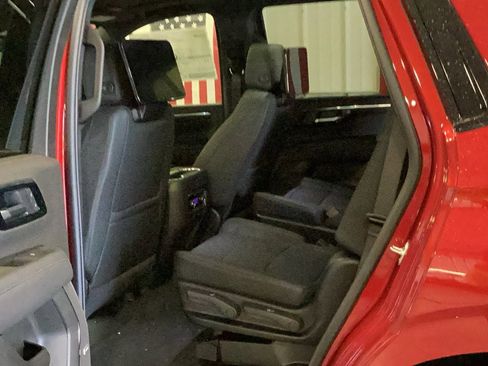 New 2026 Chevrolet Tahoe Z71 w/ Z71 Off-Road Package image 8