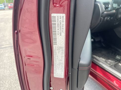Used 2026 Dodge Durango GT AWD/4WD image 35