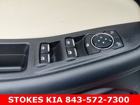 Used 2024 Ford Edge SEL w/ Convenience Package image 20