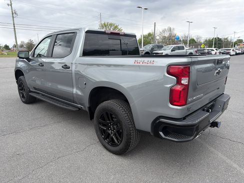 Used 2026 Chevrolet Silverado 1500 LT Trail Boss w/ LT Trail Boss Premium Package AWD/4WD image 6