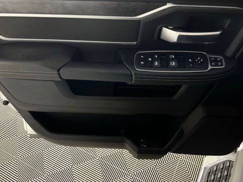 Used 2024 RAM 2500 Big Horn w/ Bed Utility Group image 25