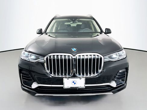 Certified 2022 BMW X7 xDrive40i w/ Premium Package image 2