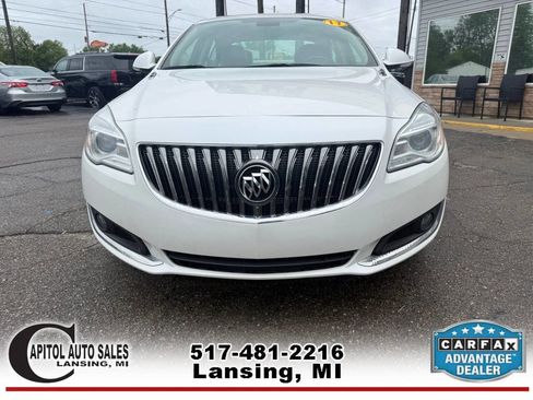 Used 2017 Buick Regal Premium image 3