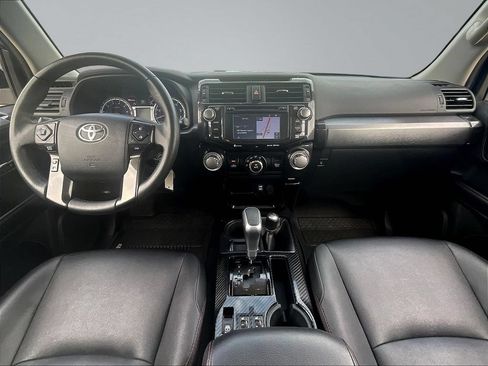 Used 2019 Toyota 4Runner TRD Off-Road Premium AWD/4WD image 9