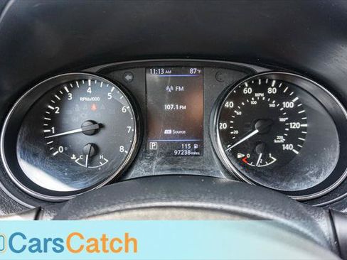 Used 2018 Nissan Rogue SV AWD/4WD image 30