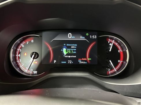 Used 2025 Toyota RAV4 XLE AWD/4WD image 12