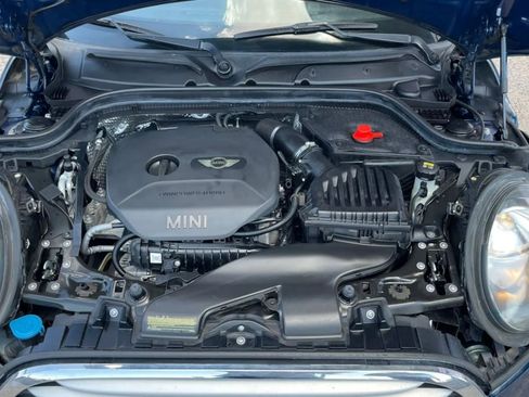 Used 2015 MINI Cooper 4-Door Hardtop image 24