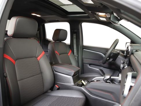 New 2026 Chevrolet Colorado Z71 w/ Technology Package image 7