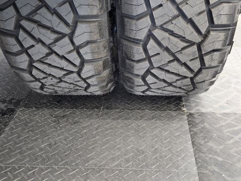 Used 2026 Ford F450 Platinum w/ FX4 Off-Road Package AWD/4WD image 13