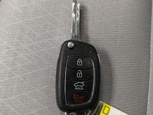 Used 2018 Hyundai Tucson SEL FWD image 32