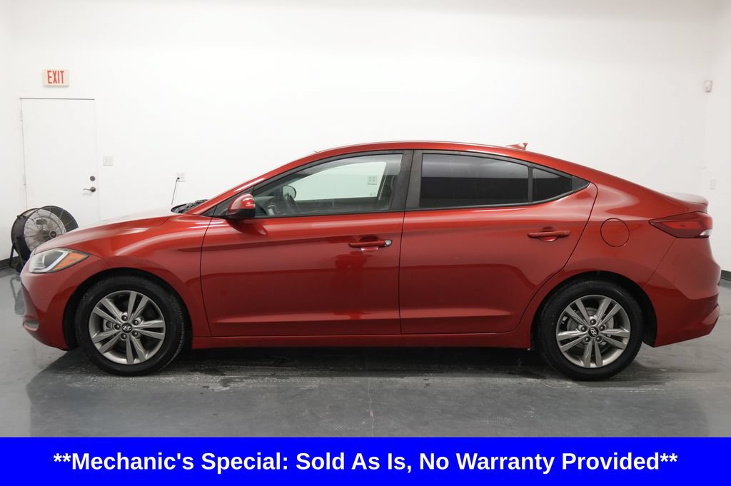 Used 2017 Hyundai Elantra SE FWD image 5