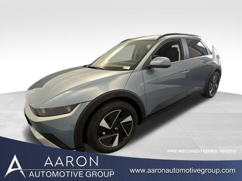 Used 2025 Hyundai Ioniq 5 SEL RWD image 1