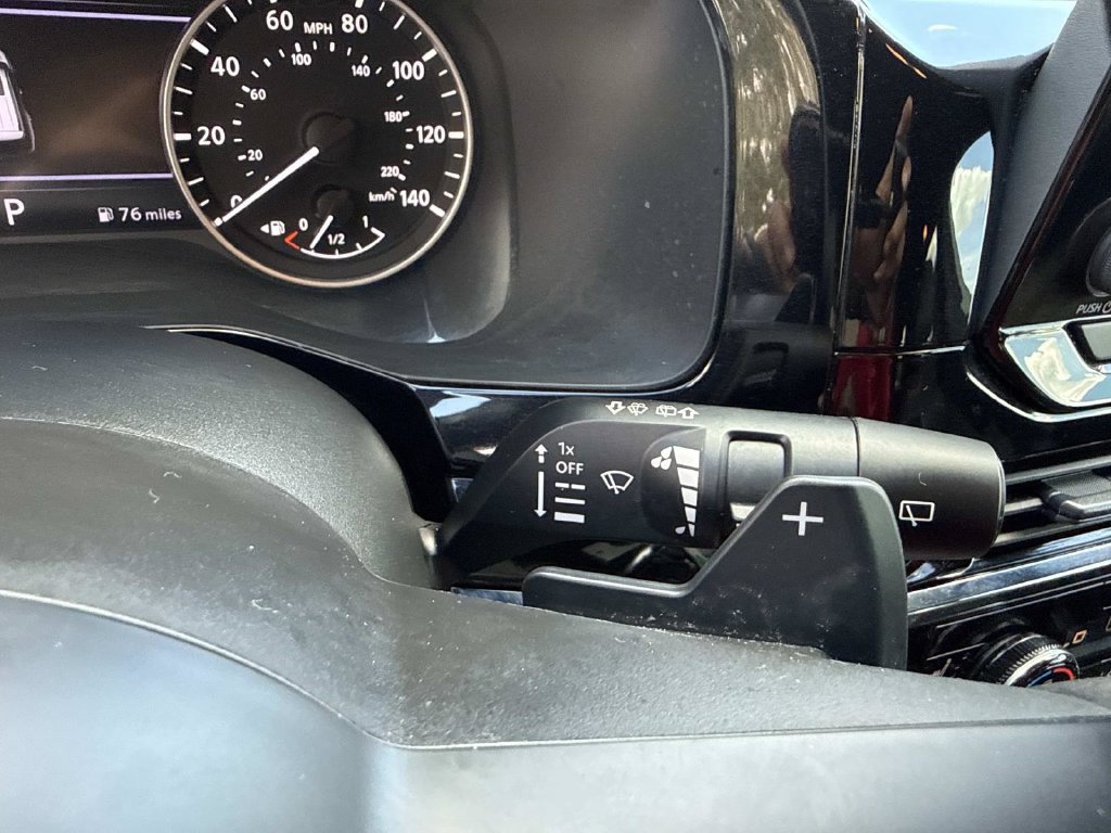 Used 2025 Nissan Pathfinder Rock Creek AWD/4WD image 35