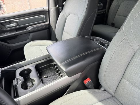 Used 2022 RAM 1500 Big Horn AWD/4WD image 17