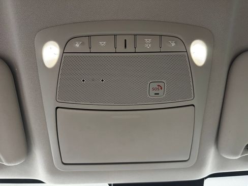 Used 2022 Nissan Rogue Sport SL AWD/4WD image 26