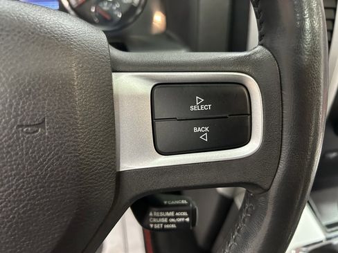 Used 2010 Dodge Ram 1500 Truck Sport image 11