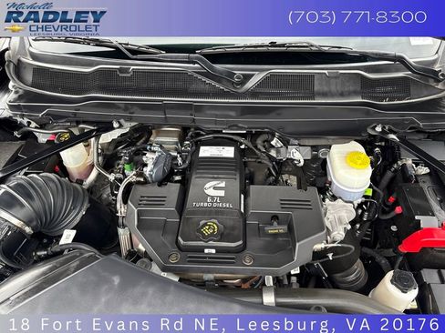 Used 2024 RAM 3500 Laramie image 15