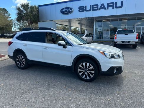 Used 2016 Subaru Outback 2.5i Limited image 1