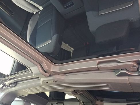 Used 2025 GMC Hummer EV 3X AWD/4WD image 18