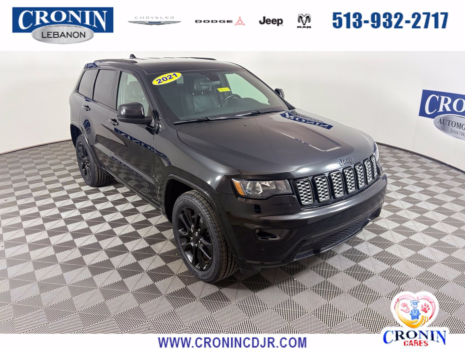Used 2021 Jeep Grand Cherokee Laredo X AWD/4WD image 1
