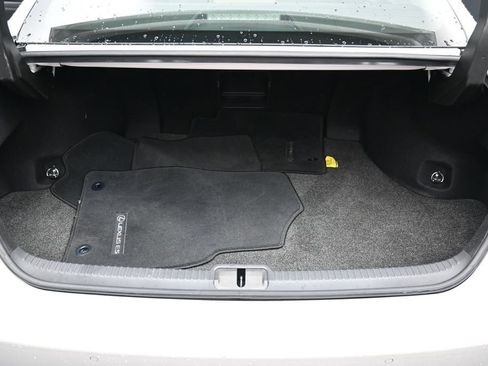 Used 2019 Lexus ES 350 w/ Premium Package FWD image 32
