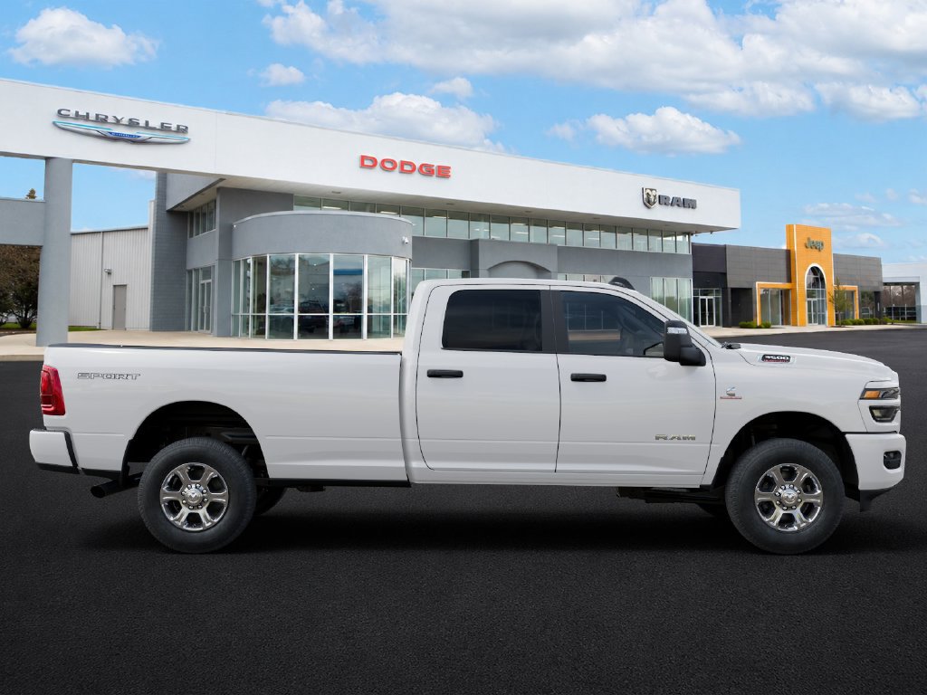 New 2027 RAM 3500 Big Horn AWD/4WD image 21