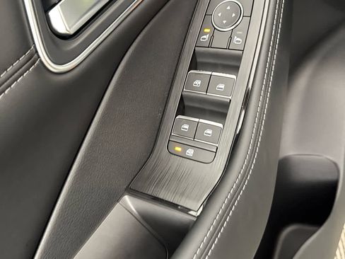 New 2026 Nissan Rogue Platinum w/ Platinum Premium Package image 15