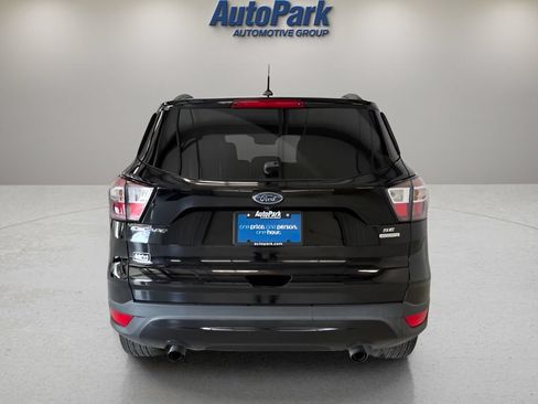Used 2018 Ford Escape SE w/ SE Sport Appearance Package FWD image 6