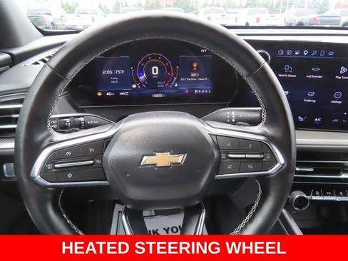 Used 2025 Chevrolet Traverse LT w/ Sun and Wheel Package AWD/4WD image 34