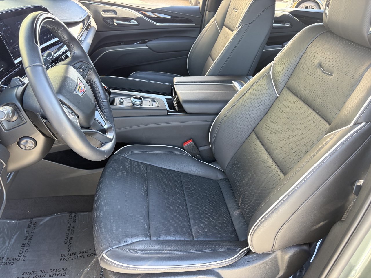 Certified 2024 Cadillac Escalade ESV Sport w/ LPO, ONYX Package RWD image 19
