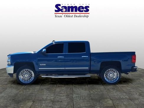 Used 2016 Chevrolet Silverado 1500 LTZ w/ Texas Edition RWD image 6