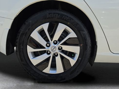 Certified 2025 Nissan Altima 2.5 S FWD image 36