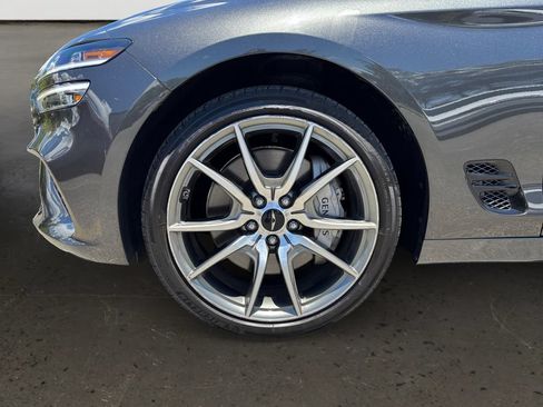 Used 2025 Genesis G70 2.5T AWD/4WD image 10