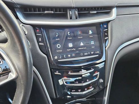 Used 2019 Cadillac XTS image 14
