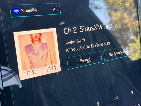 New 2025 GMC Sierra EV Denali image 21