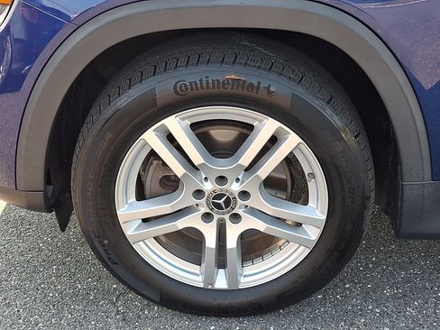 Used 2022 Mercedes-Benz GLB 250 4MATIC image 9