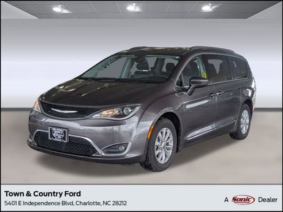 Used 2019 Chrysler Pacifica Touring-L