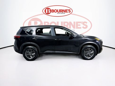 Used 2023 Nissan Rogue S image 10