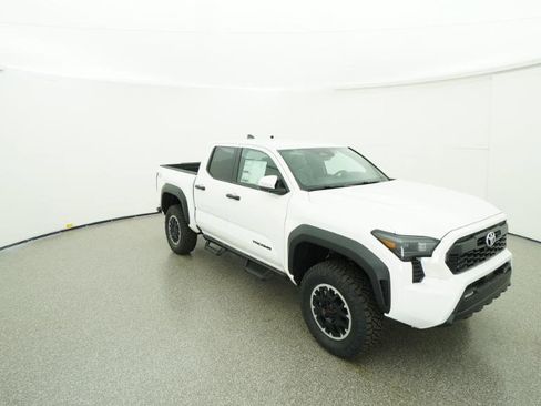 New 2025 Toyota Tacoma TRD Off-Road image 30