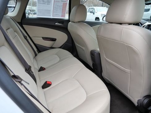 Used 2015 Buick Verano Convenience image 22