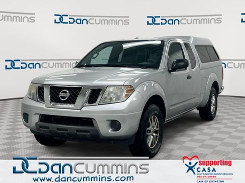 Used 2016 Nissan Frontier SV AWD/4WD image 1