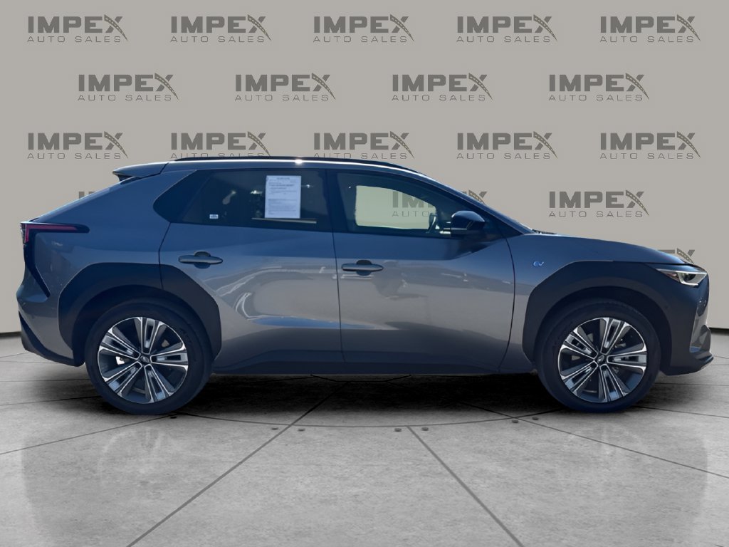 Used 2023 Subaru Solterra AWD image 6