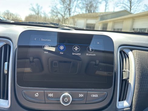 Used 2023 Chevrolet Malibu LT image 20