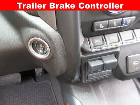 Certified 2020 GMC Sierra 1500 Denali w/ Denali Ultimate Package AWD/4WD image 22